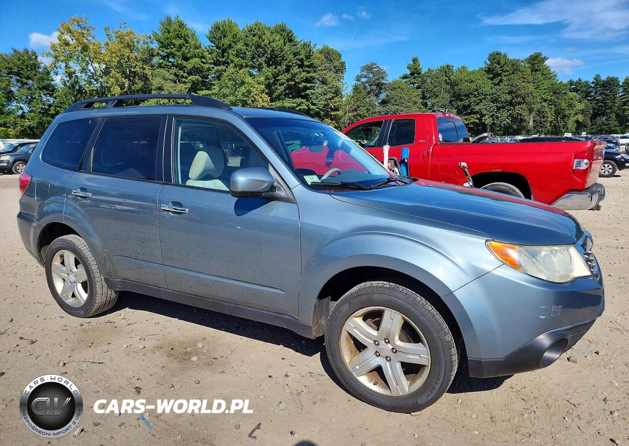 2010 Subaru Forester 2.5X Premium VIN:JF2SH6CC4AH794757 - 4