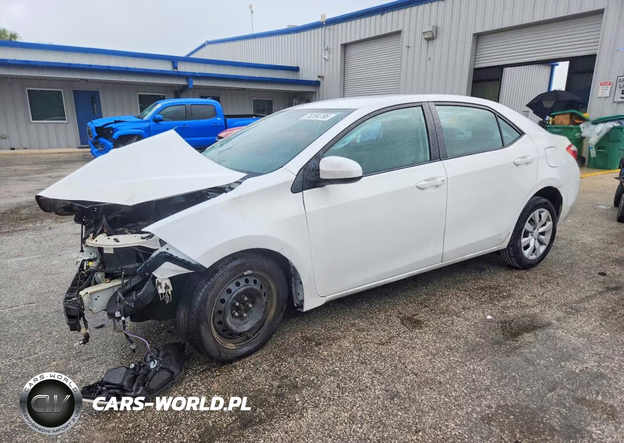 2015 Toyota Corolla Le – zdjęcie 1 z 12