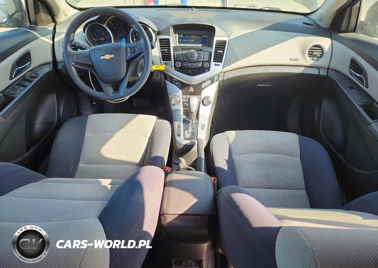 2016 Chevrolet Cruze Limited Ls VIN:1G1PC5SG7G7203541 - 8