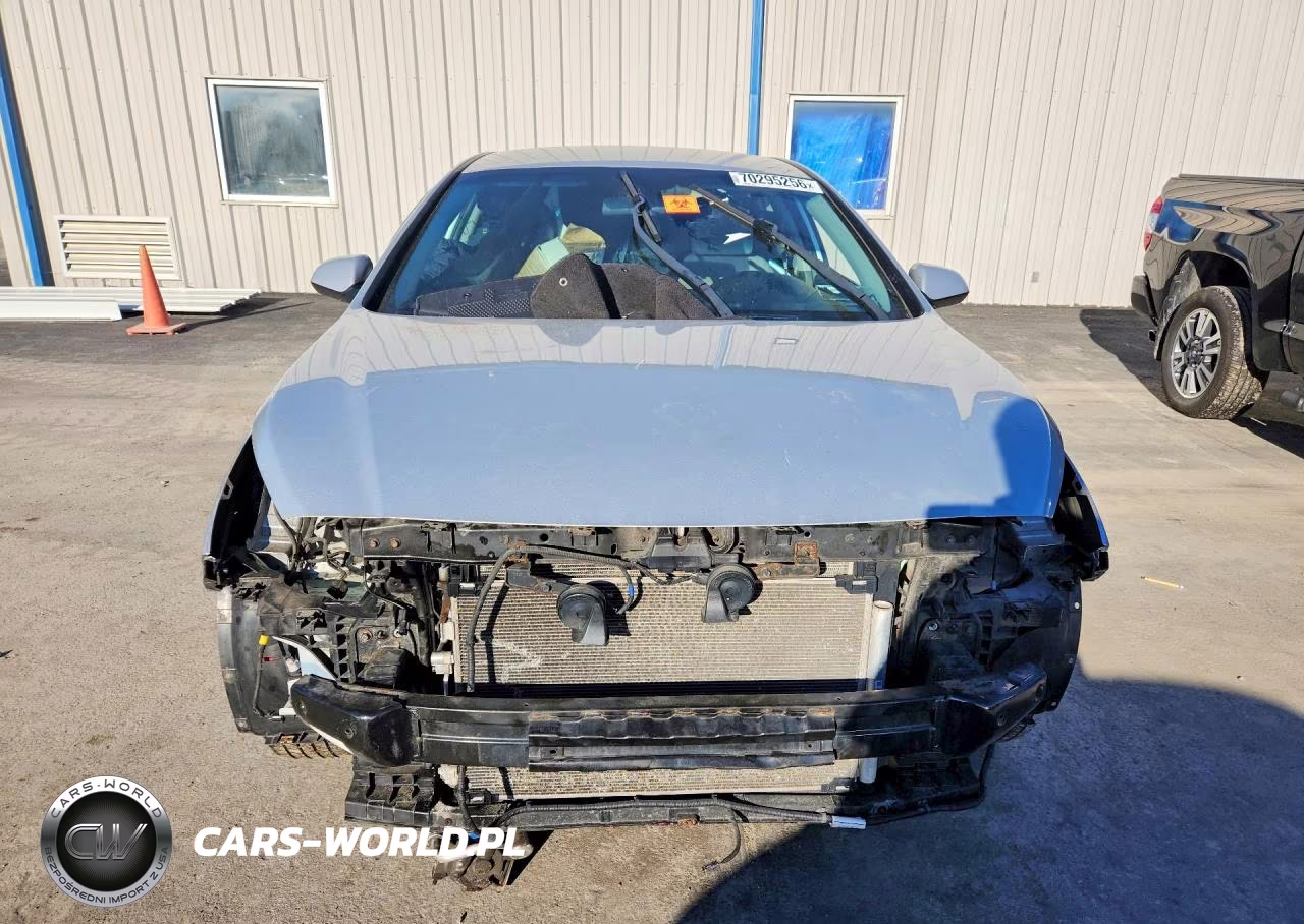 2017 Hyundai Sonata VIN:5NPE24AF6HH573431 - 5