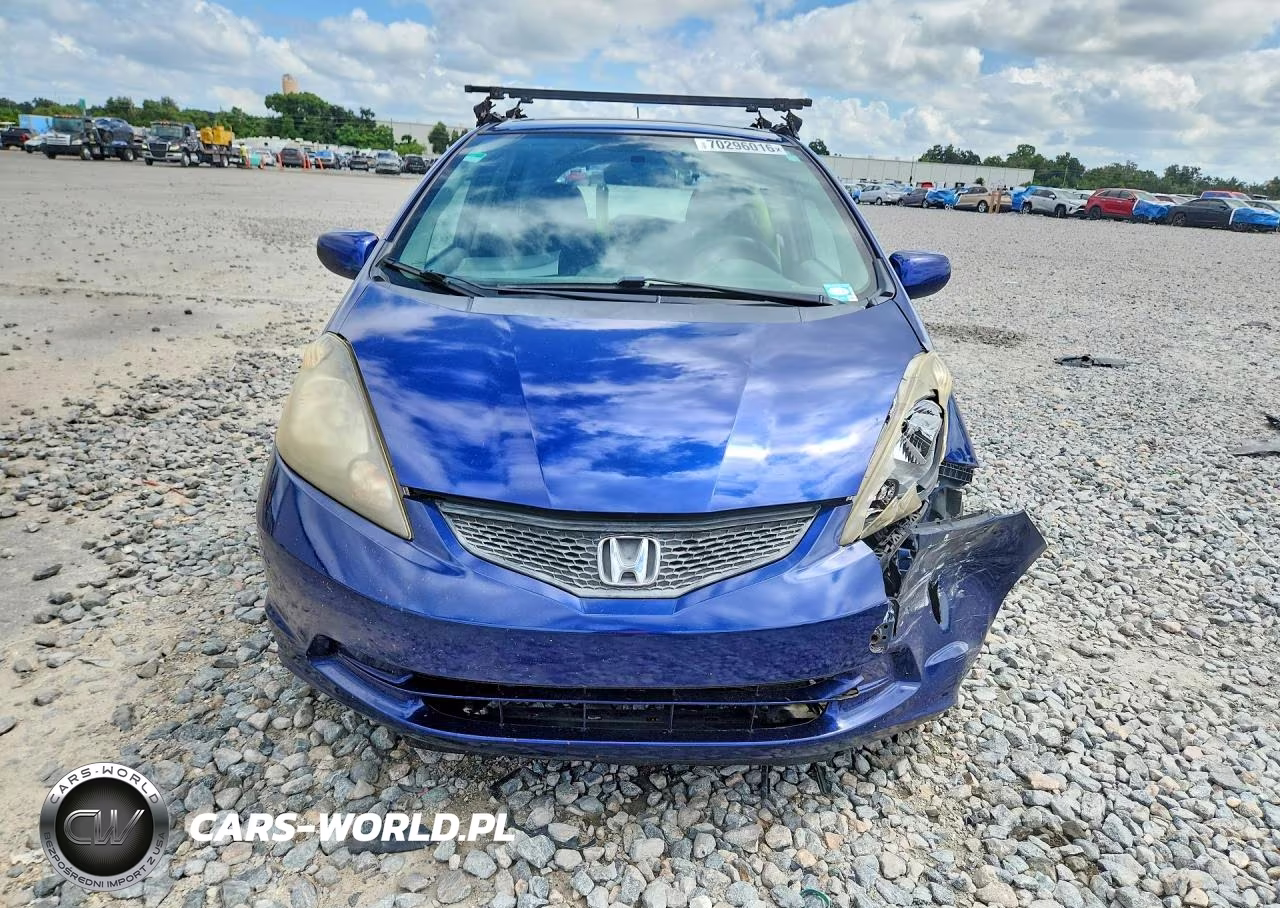 2012 Honda Fit VIN:JHMGE8H3XCC026653 - 5
