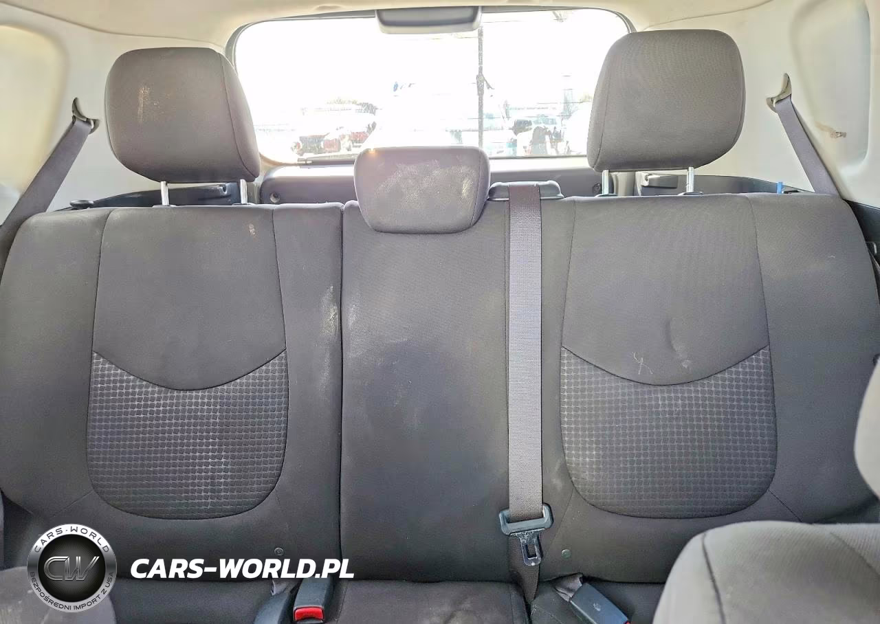 2012 Kia Soul Base VIN:KNDJT2A56C7443606 - 10