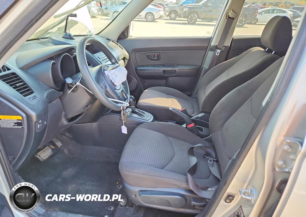2012 Kia Soul Base VIN:KNDJT2A56C7443606 - 7