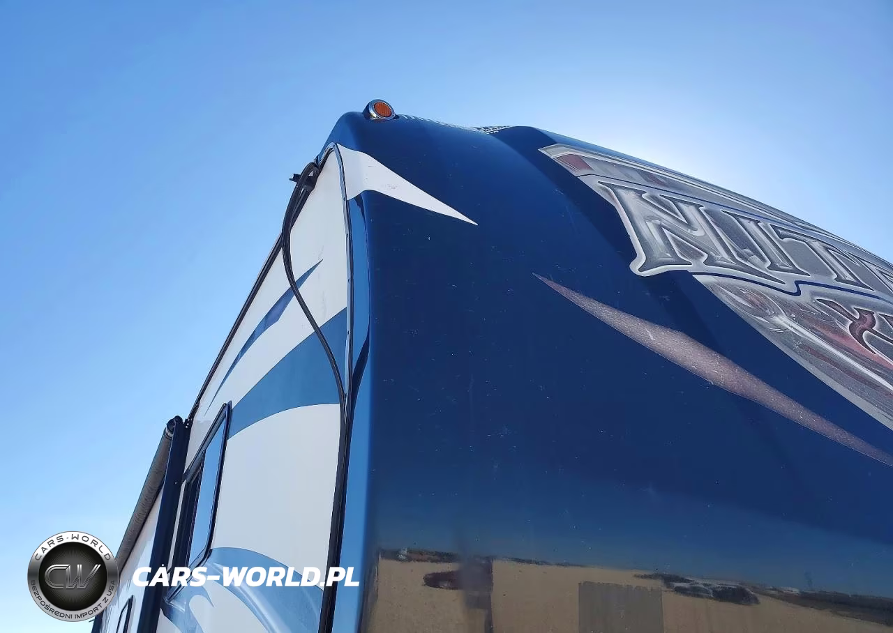 2017 Forest River Nitro Xlr Camper VIN:4X4FXLE2XHF162058 - 9