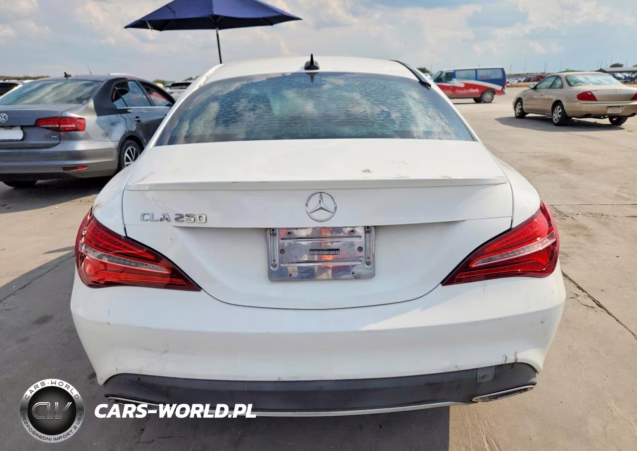2018 Mercedes-Benz Cla 250 VIN:WDDSJ4EB1JN637772 - 6