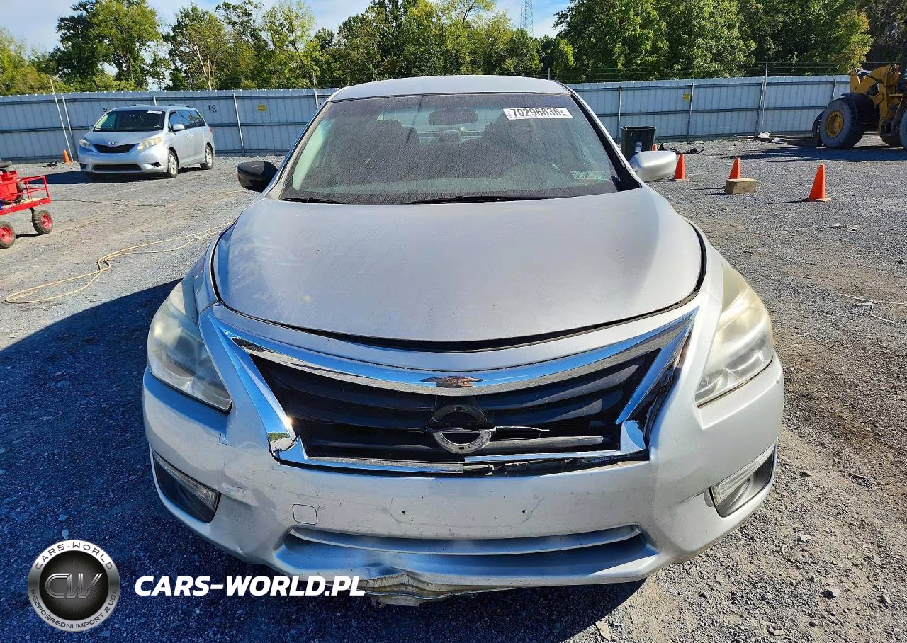 2015 Nissan Altima 2.5 S VIN:1N4AL3AP1FC450214 - 5