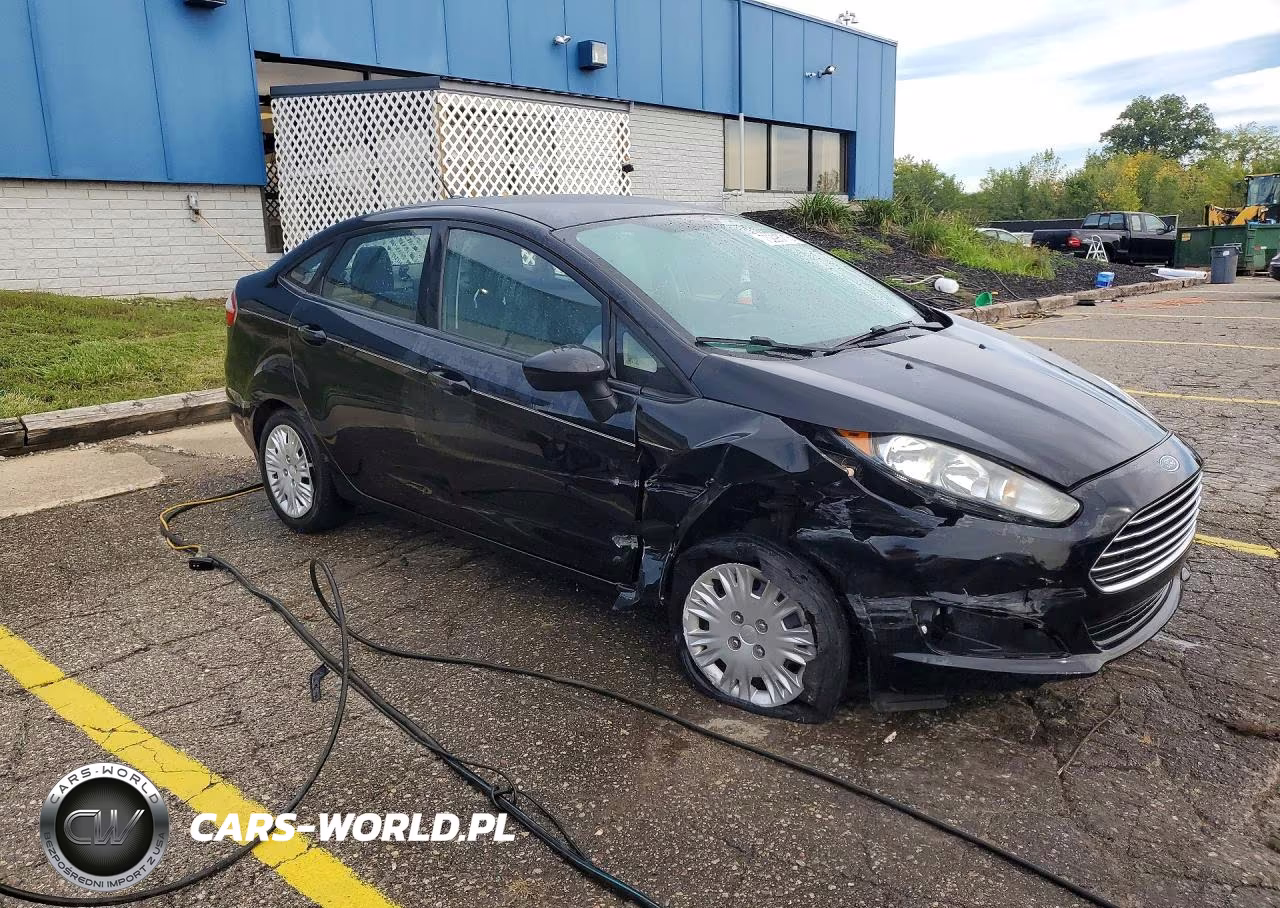 2016 Ford Fiesta S VIN:3FADP4AJ4GM199658 - 4