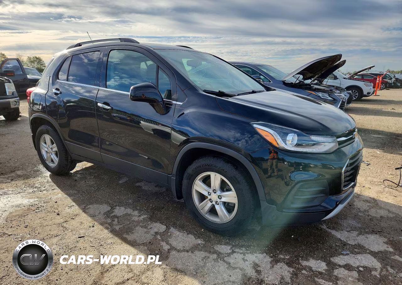 2019 Chevrolet Trax 1Lt VIN:3GNCJLSB0KL245677 - 4