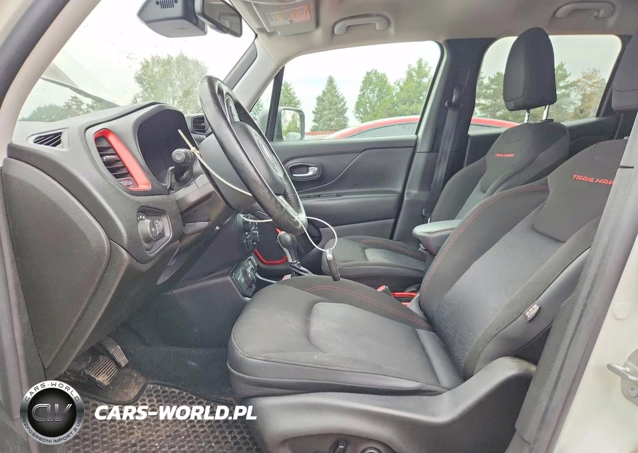 2020 Jeep Renegade Trailhawk VIN:ZACNJBC16LPL24374 - 7