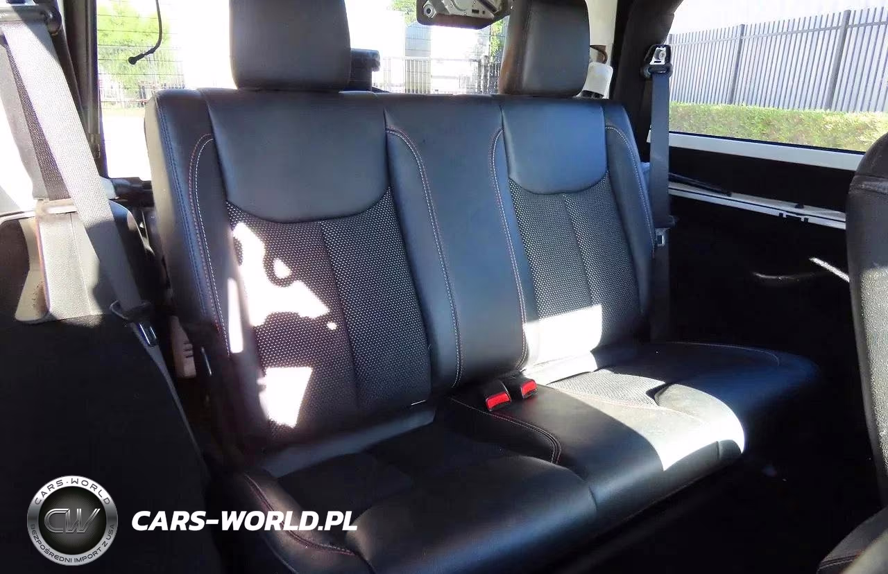 2016 Jeep Wrangler Sahara VIN:1C4AJWBG4GL259419 - 6