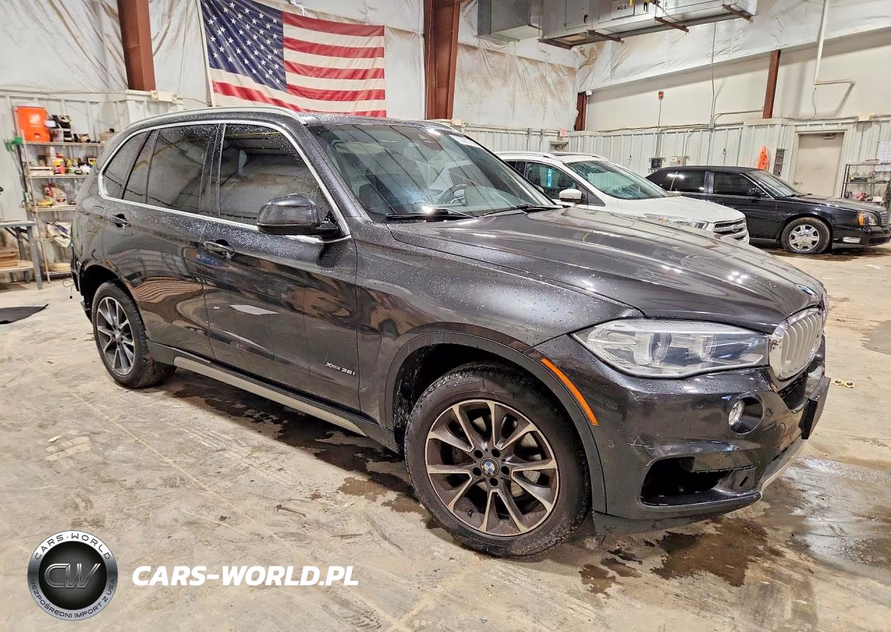 2018 BMW X5 xDrive35I VIN:5UXKR0C54JL070234 - 4