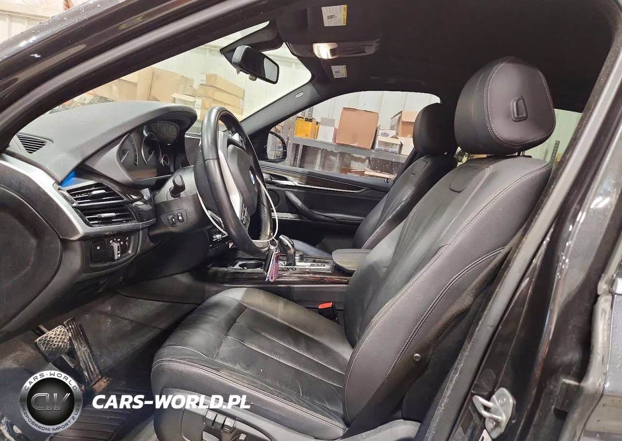 2018 BMW X5 xDrive35I VIN:5UXKR0C54JL070234 - 7