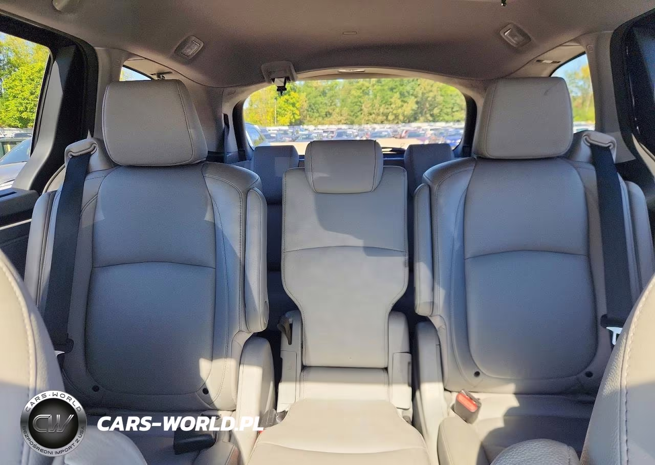 2022 Honda Odyssey Touring VIN:5FNRL6H83NB044708 - 10