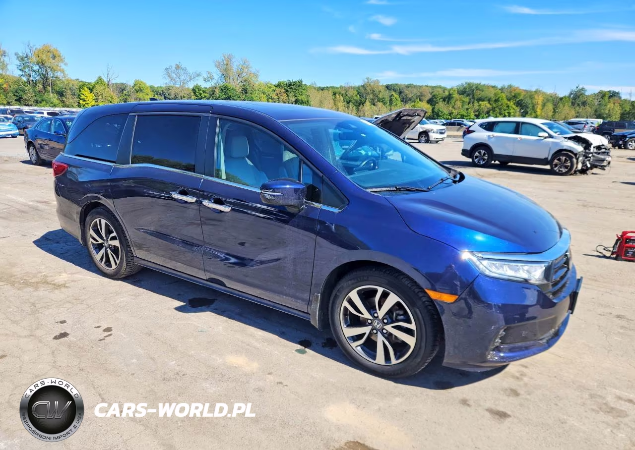2022 Honda Odyssey Touring VIN:5FNRL6H83NB044708 - 4