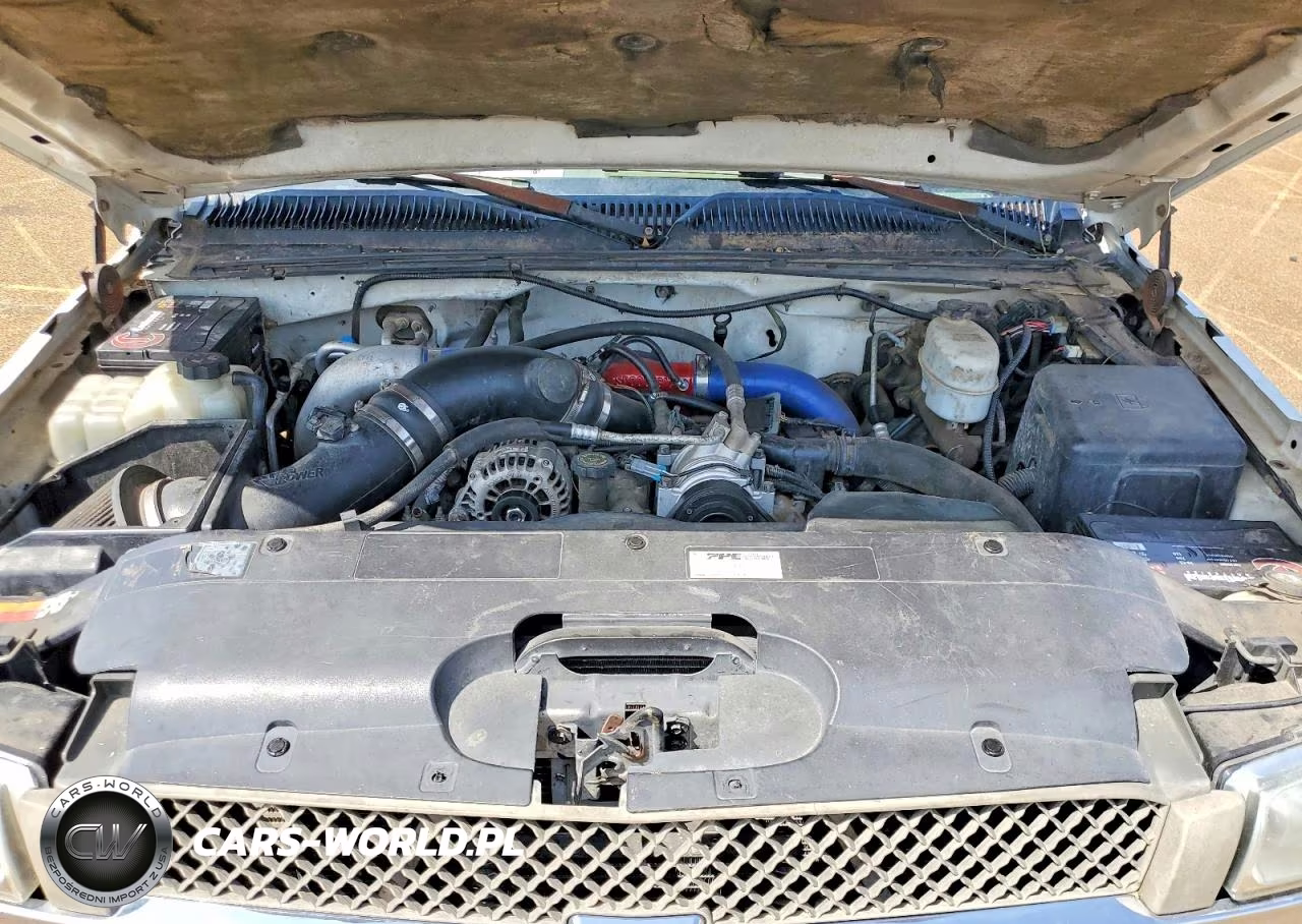 2003 Chevrolet Silverado K2500 Heavy Duty VIN:1GCHK23173F175246 - 11