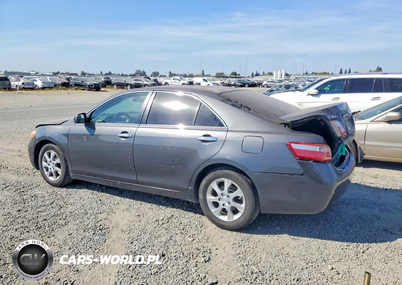 2007 Toyota Camry Le VIN:4T1BE46K17U692763 - 2