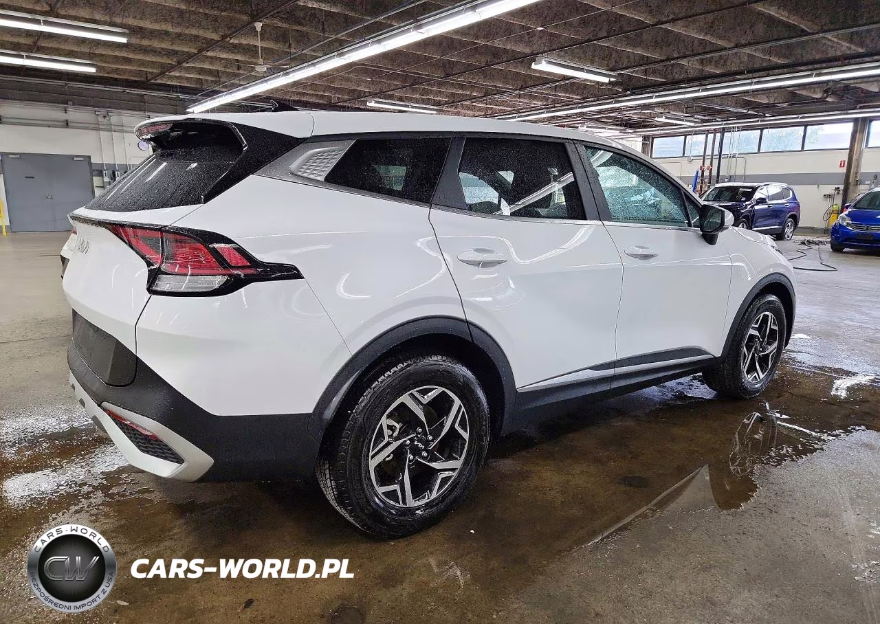 2025 Kia Sportage Lx VIN:5XYK23DF5SG325274 - 3