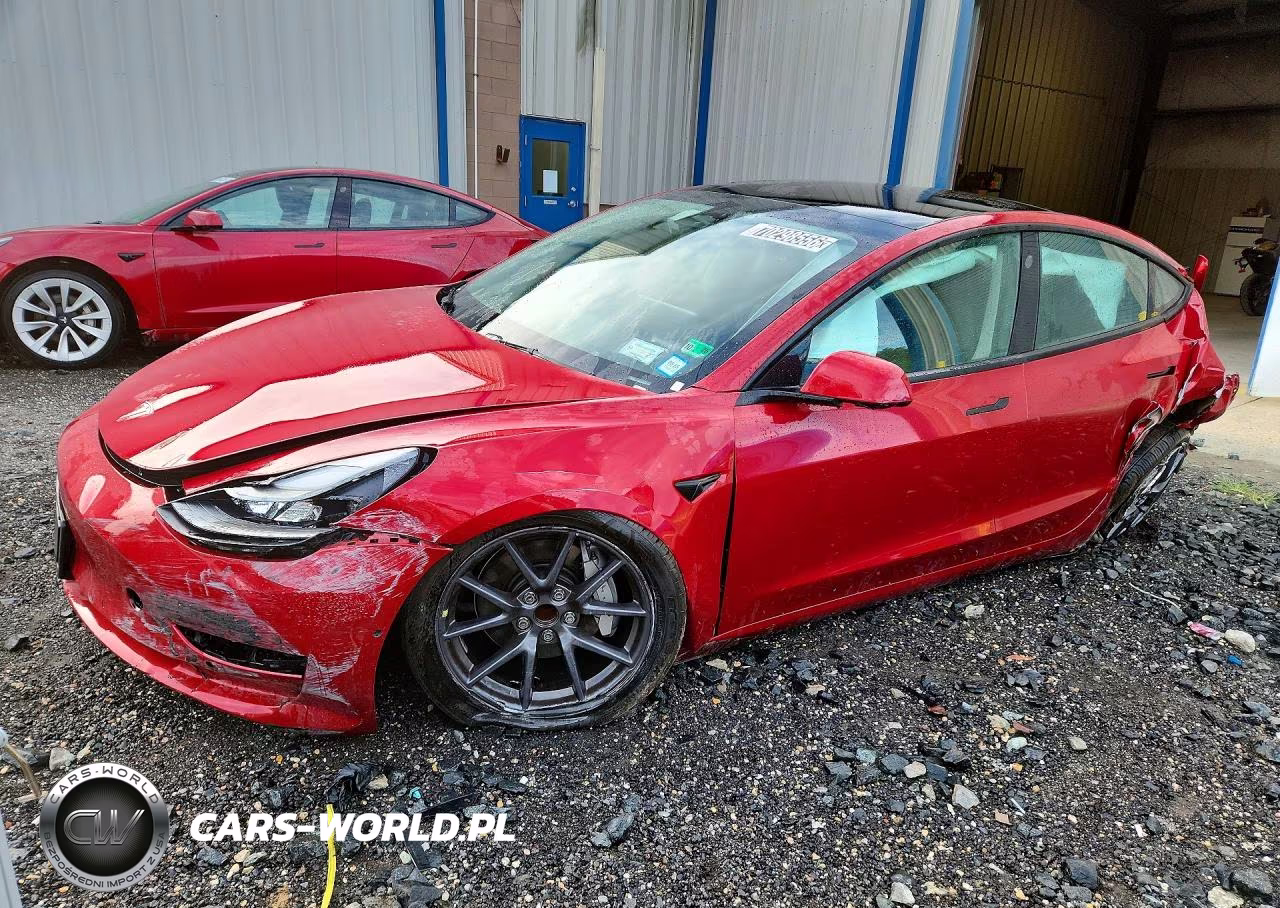 2022 Tesla Model 3 – zdjęcie 1 z 12