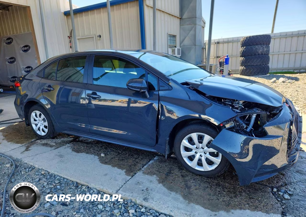 2026 Toyota Corolla Le VIN:5YFB4MDEXTP456317 - 4