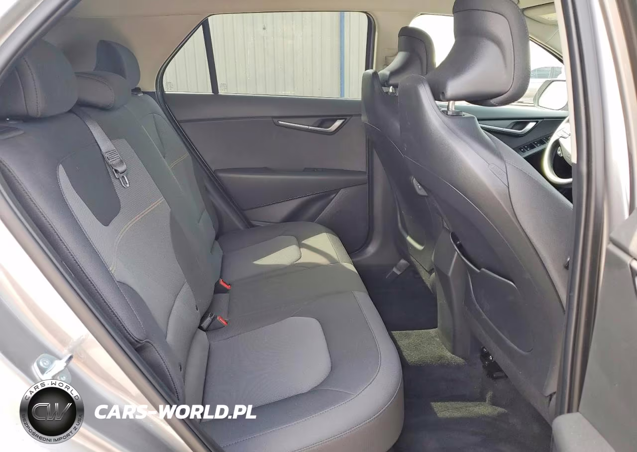2026 Kia Niro Lx VIN:KNDCP3LE0T5362127 - 10