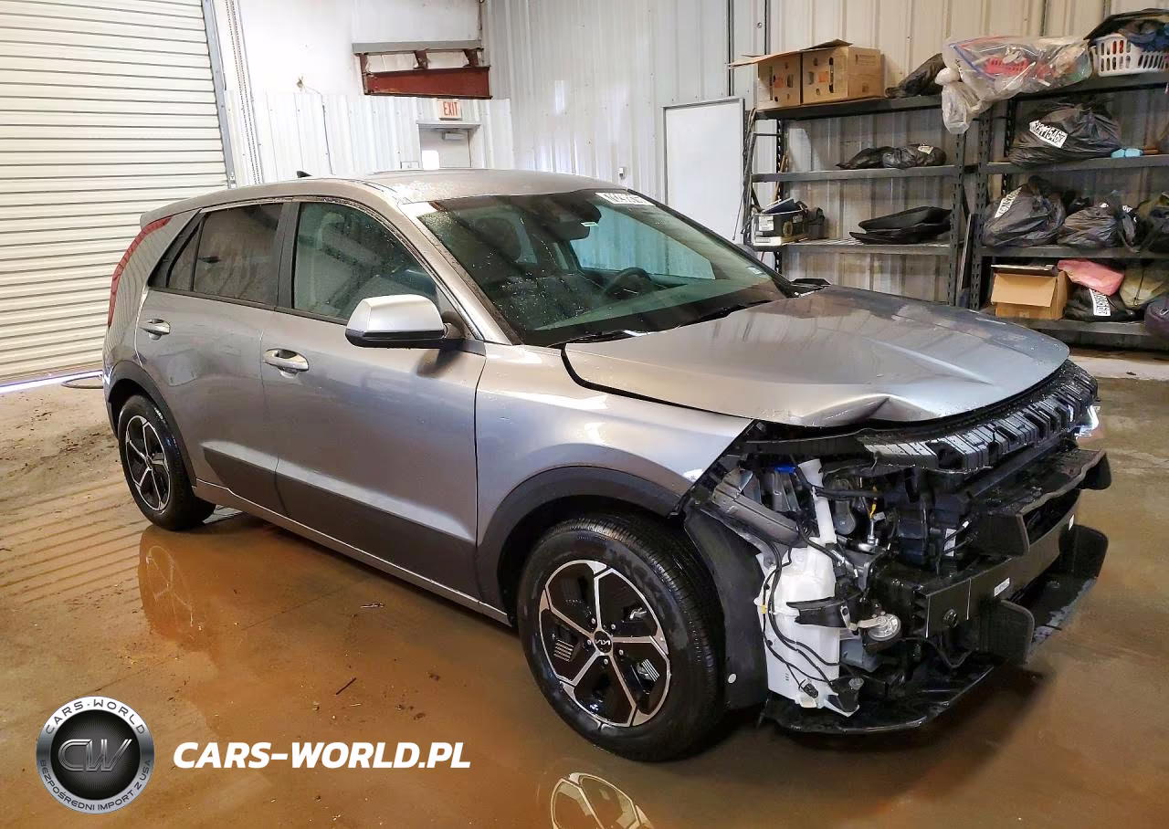 2026 Kia Niro Lx VIN:KNDCP3LE0T5362127 - 4