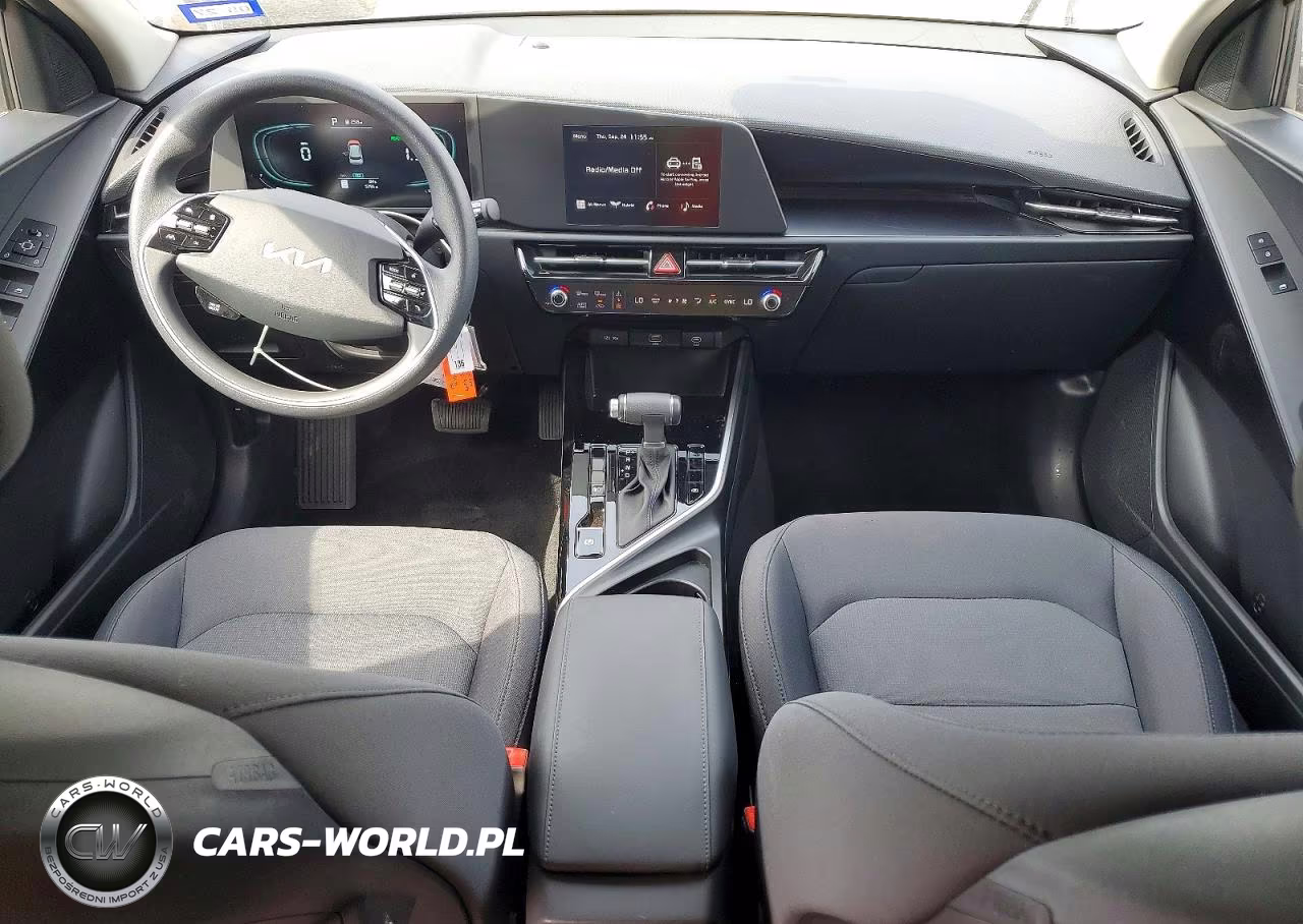 2026 Kia Niro Lx VIN:KNDCP3LE0T5362127 - 8