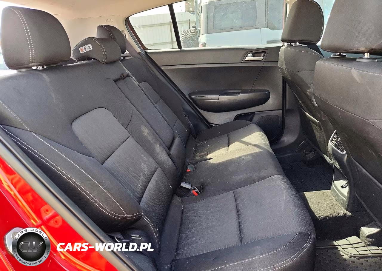 2019 Kia Sportage Lx VIN:KNDPM3AC5K7526678 - 10