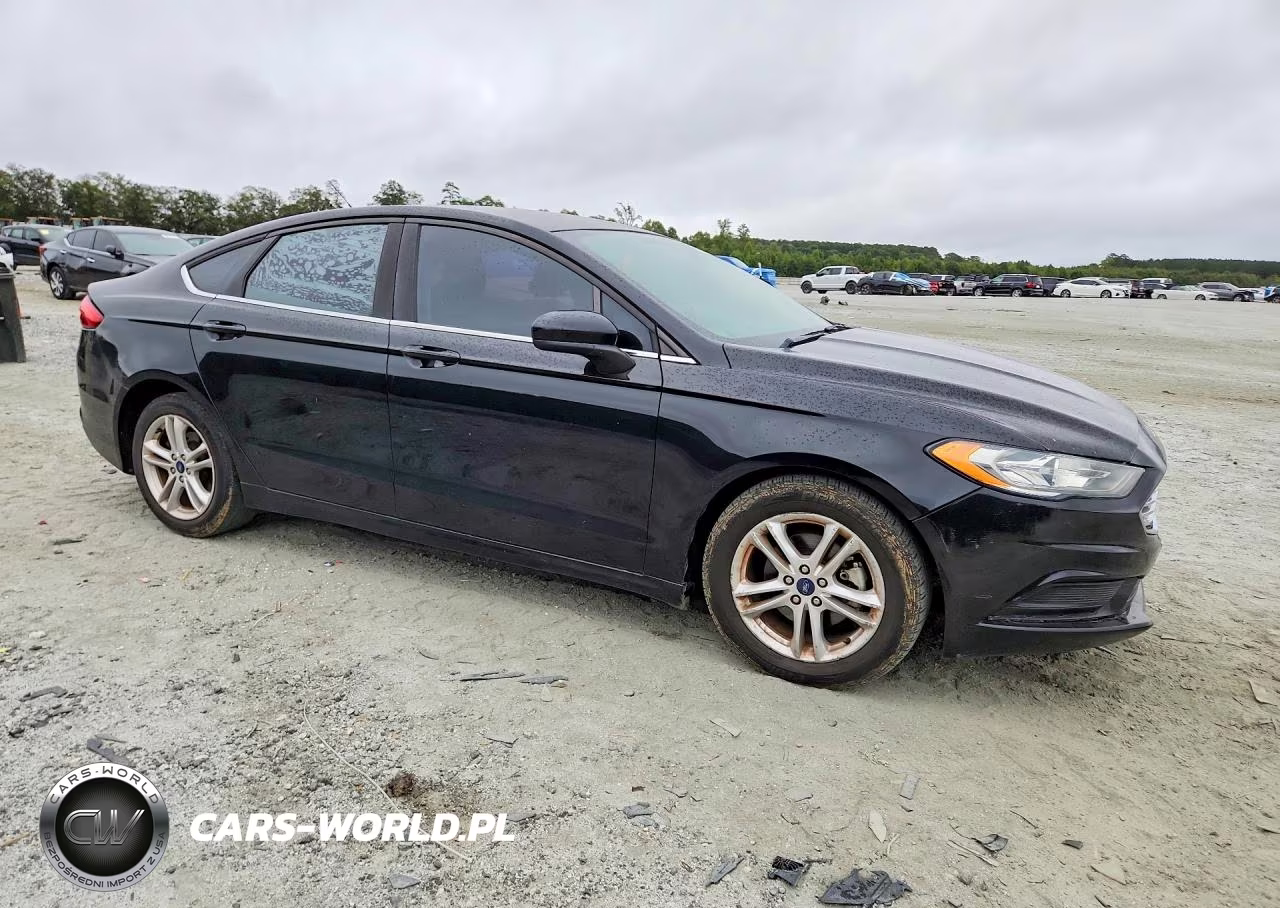2018 Ford Fusion Se VIN:3FA6P0HD2JR283568 - 4