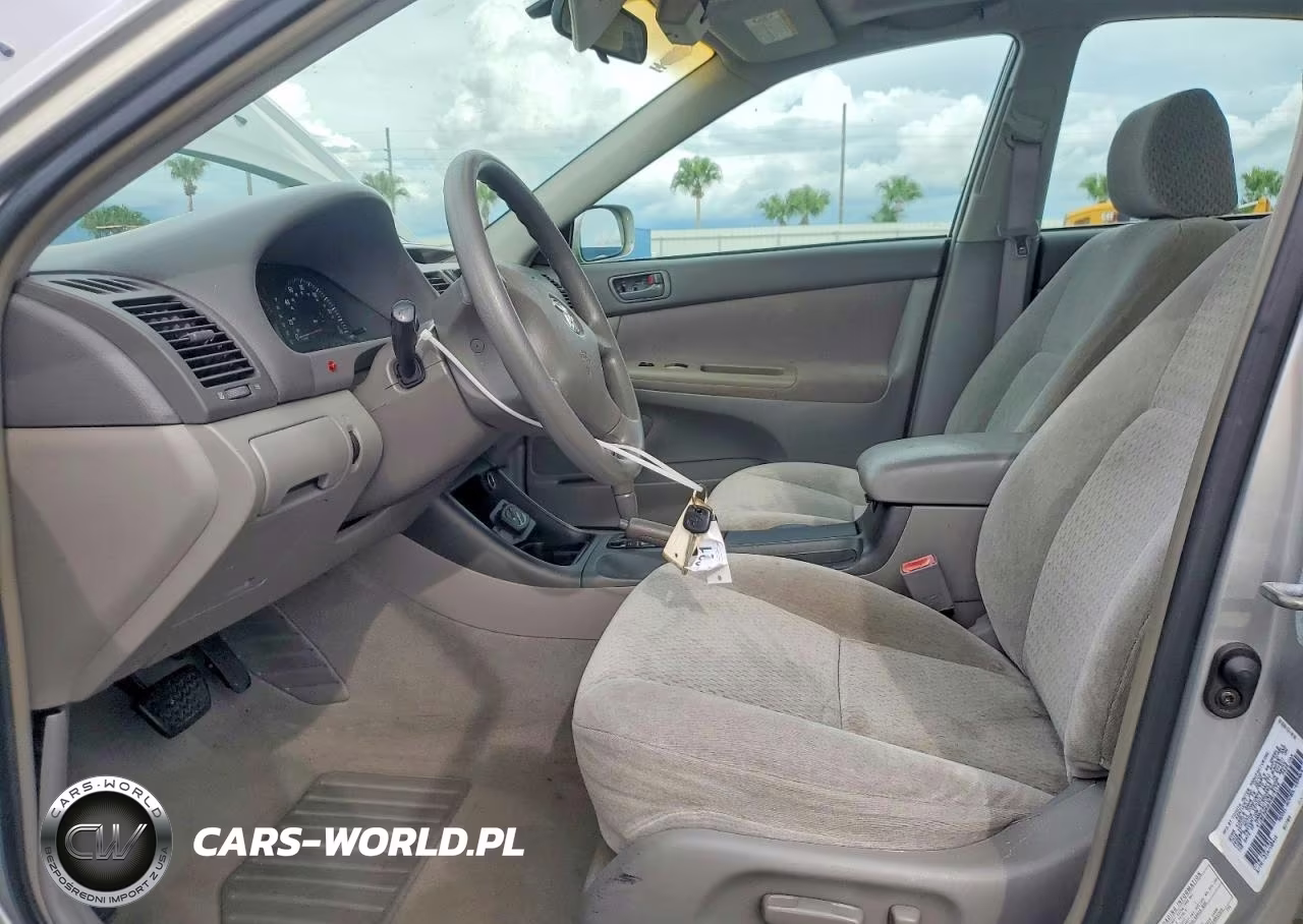 2003 Toyota Camry Le VIN:4T1BE32K63U675175 - 7