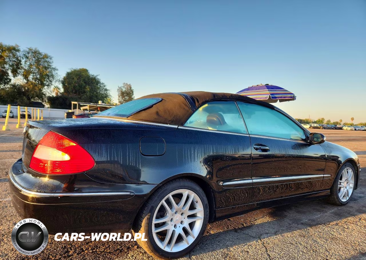2009 Mercedes-Benz Clk 350 VIN:WDBTK56F39F263088 - 3