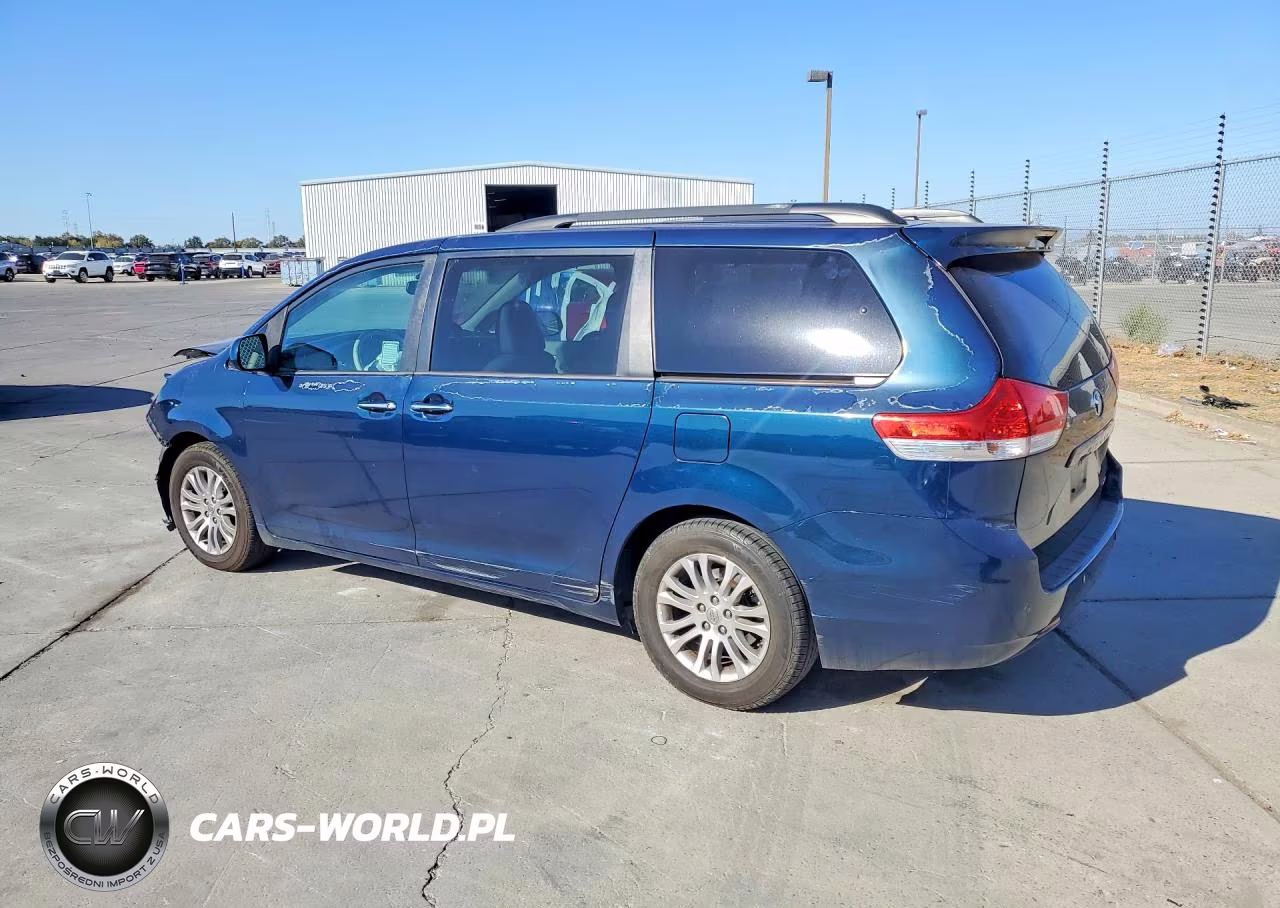 2012 Toyota Sienna Xle 8-Passenger VIN:5TDYK3DC2CS225914 - 2