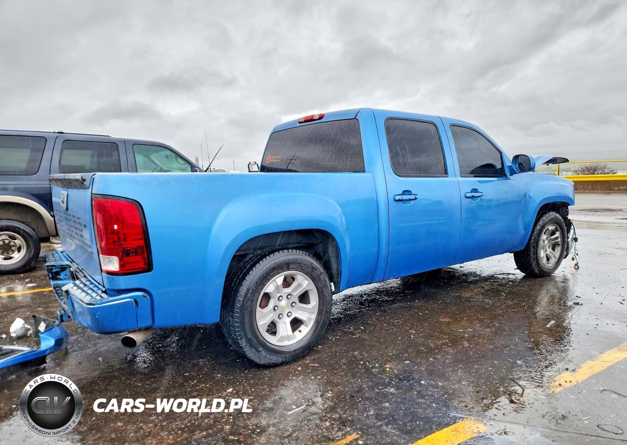 2008 GMC Sierra C1500 VIN:2GTEC13J781140036 - 3
