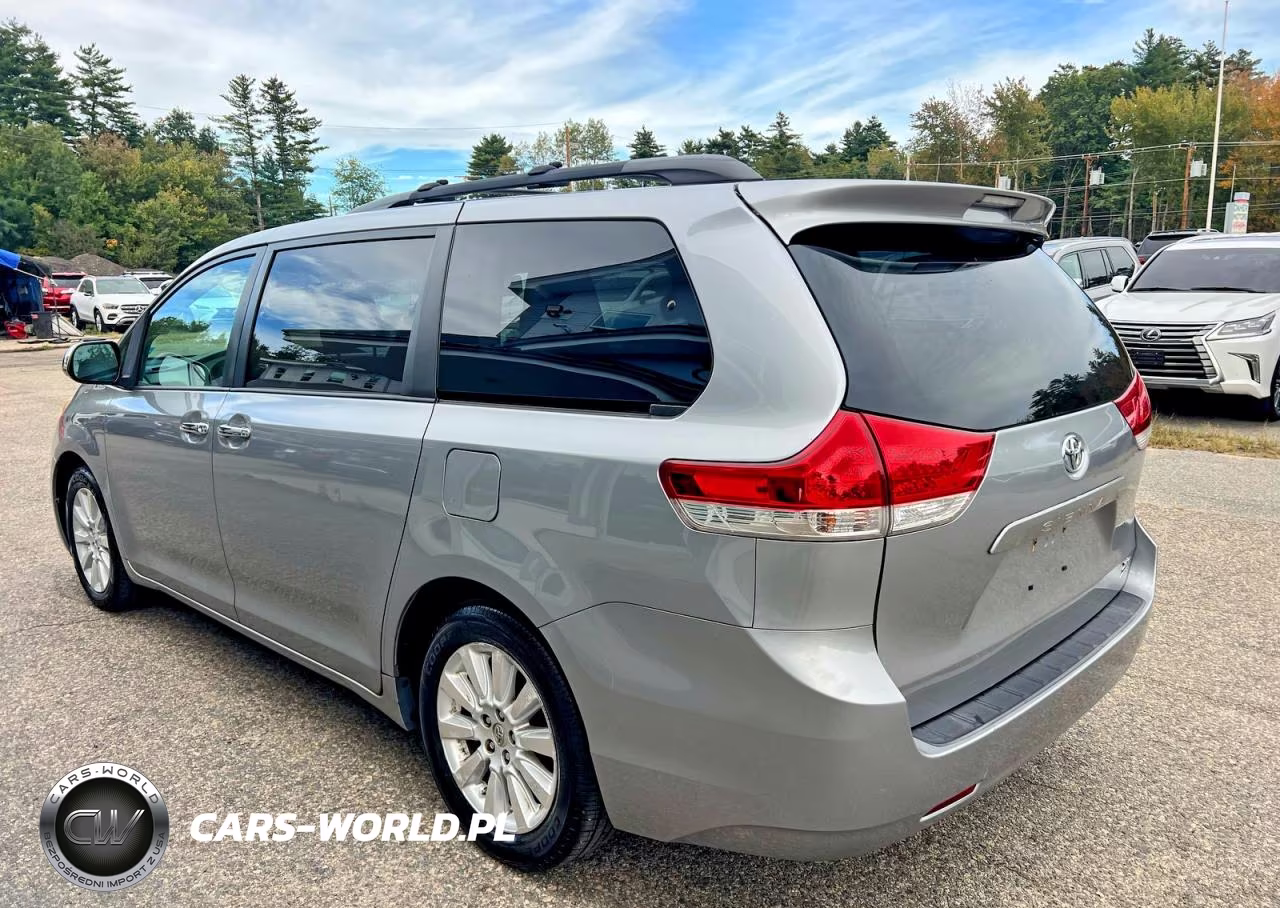 2013 Toyota Sienna Xle 7-Passenger VIN:5TDDK3DC2DS049138 - 3