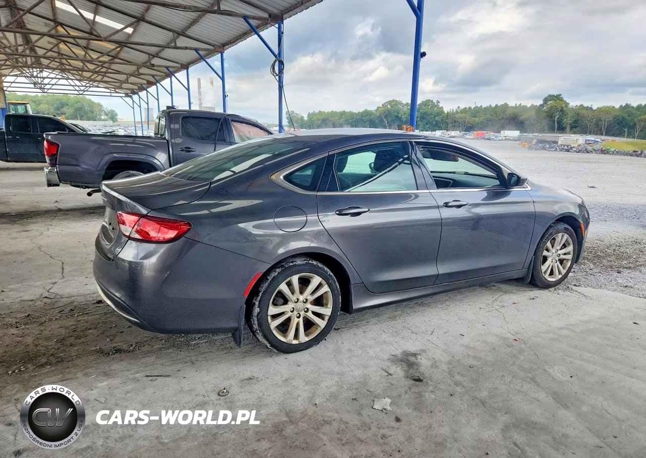 2015 Chrysler 200 Limited VIN:1C3CCCAB9FN555437 - 3