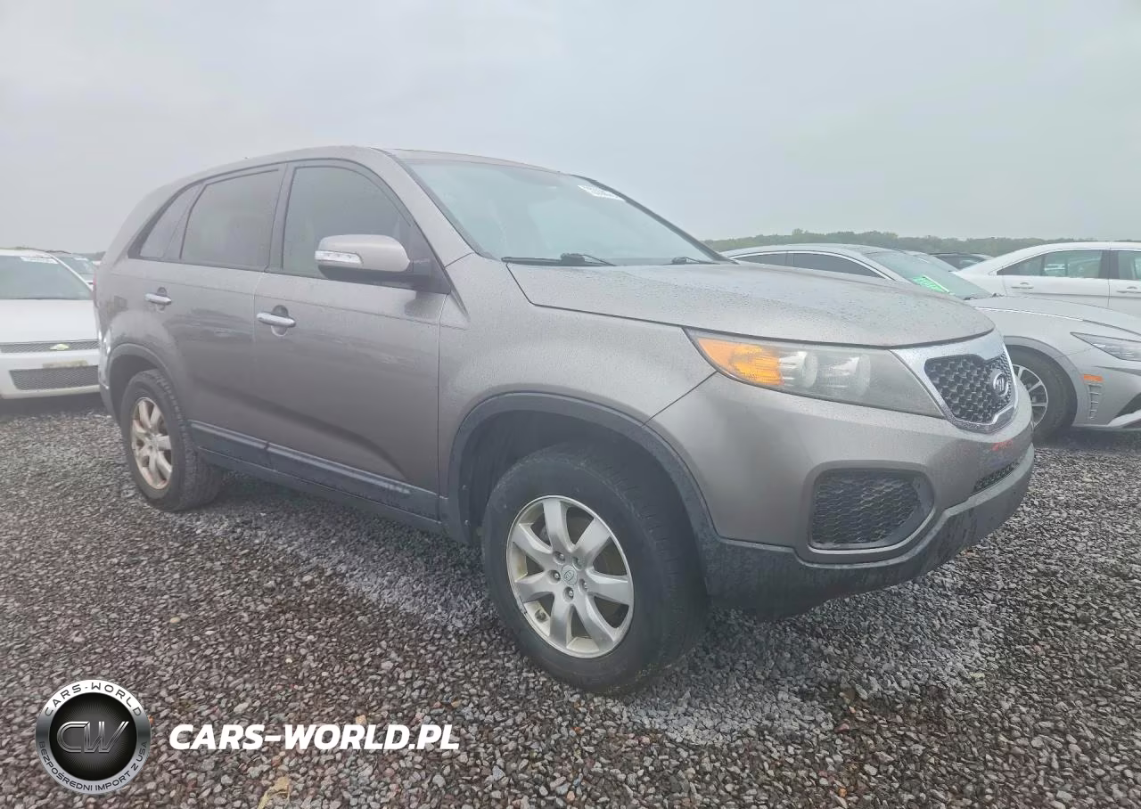 2012 Kia Sorento Lx VIN:5XYKT3A12CG194148 - 4