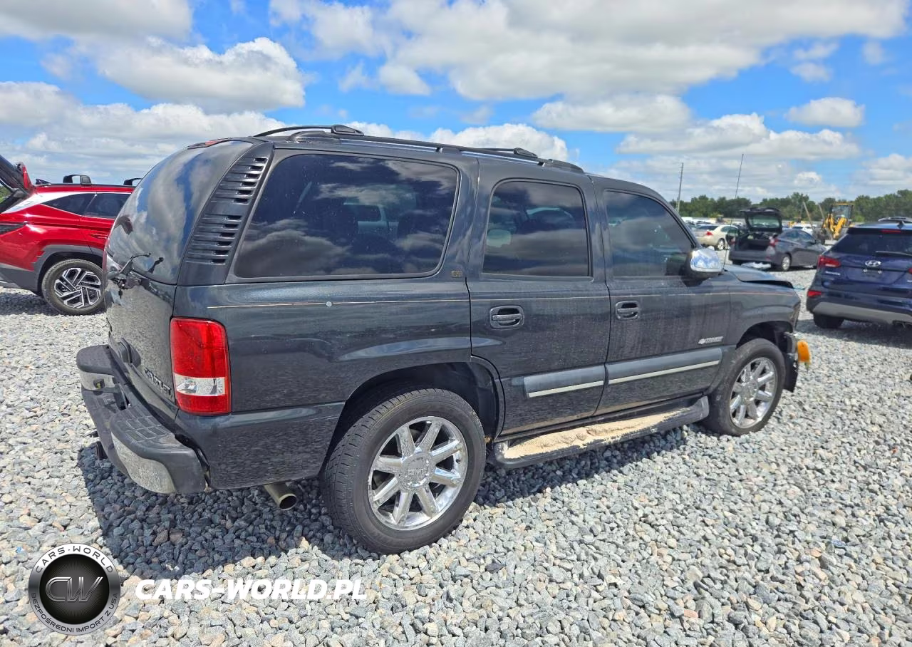 2003 Chevrolet Tahoe C1500 VIN:1GNEC13ZX3R312539 - 3