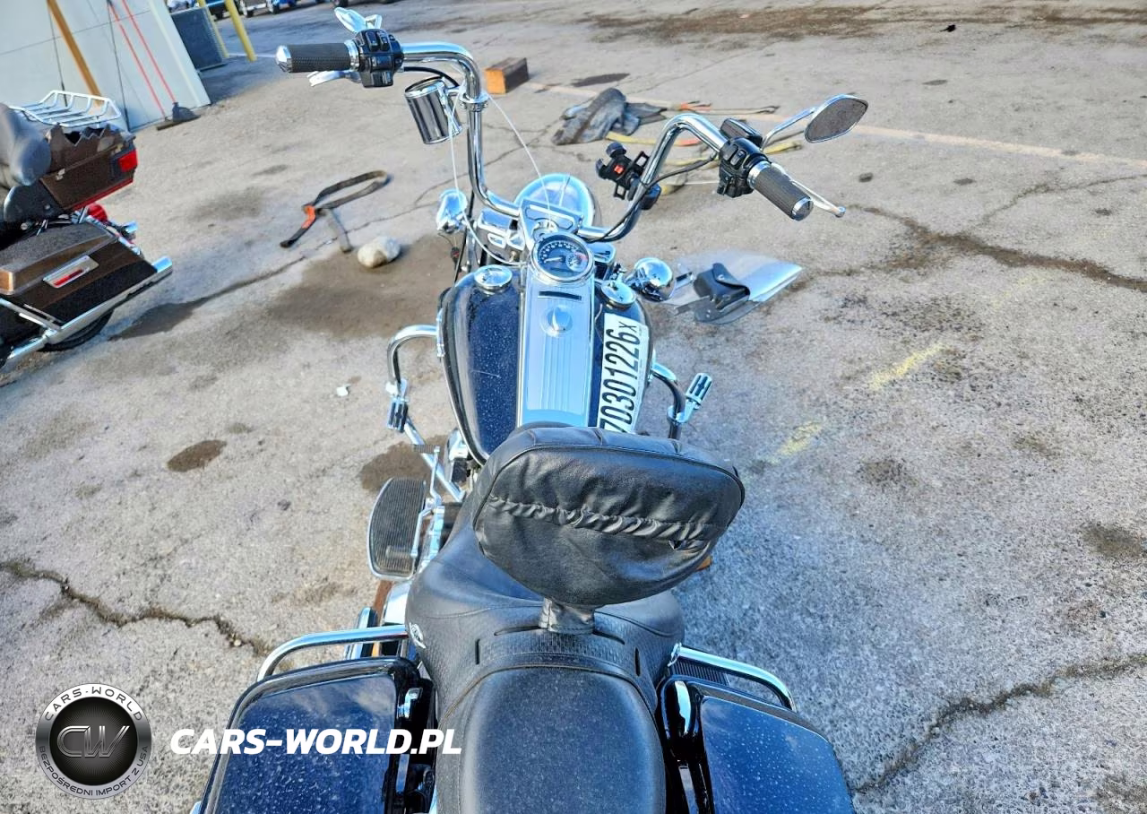 2012 Harley-Davidson Flhrc Road King Classic VIN:1HD1FRM15CB667728 - 6