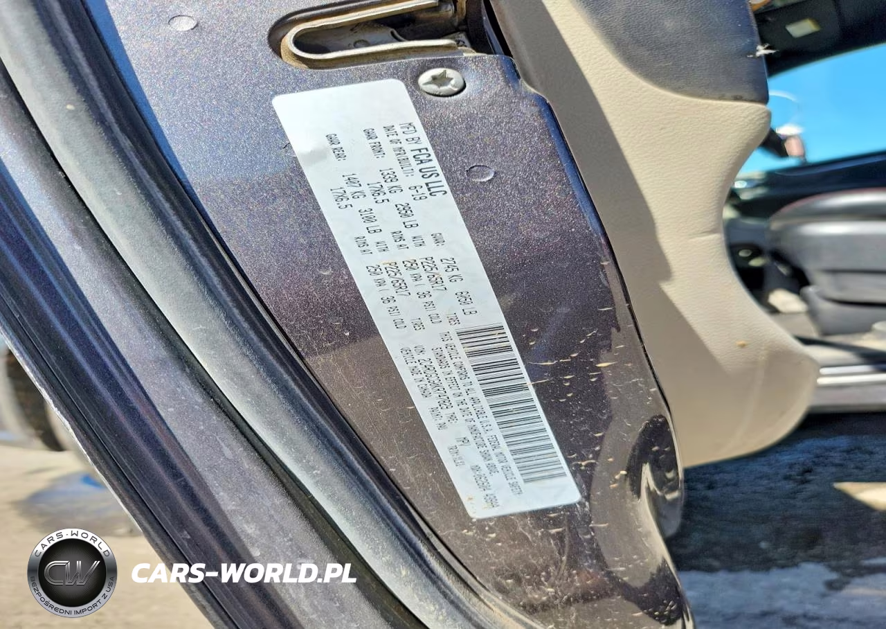 2019 Dodge Grand Caravan Sxt VIN:2C4RDGCG0KR747829 - 13