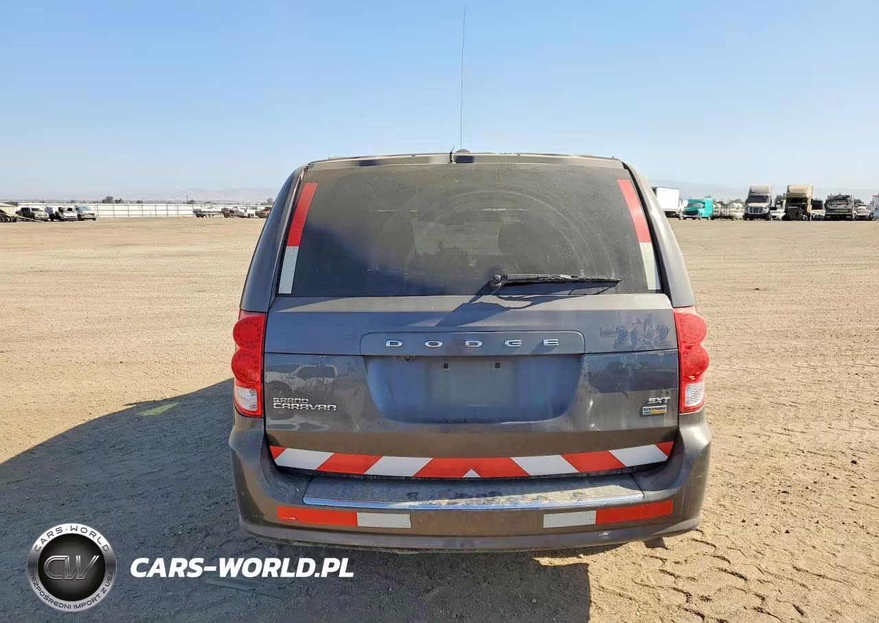 2019 Dodge Grand Caravan Sxt VIN:2C4RDGCG0KR747829 - 6