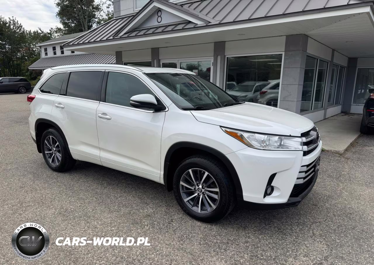 2017 Toyota Highlander Xle VIN:5TDJZRFH9HS362817 - 1