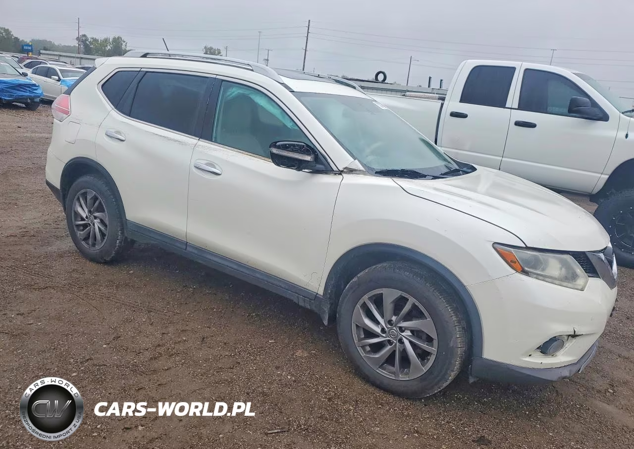 2015 Nissan Rogue S VIN:5N1AT2MV2FC830270 - 4