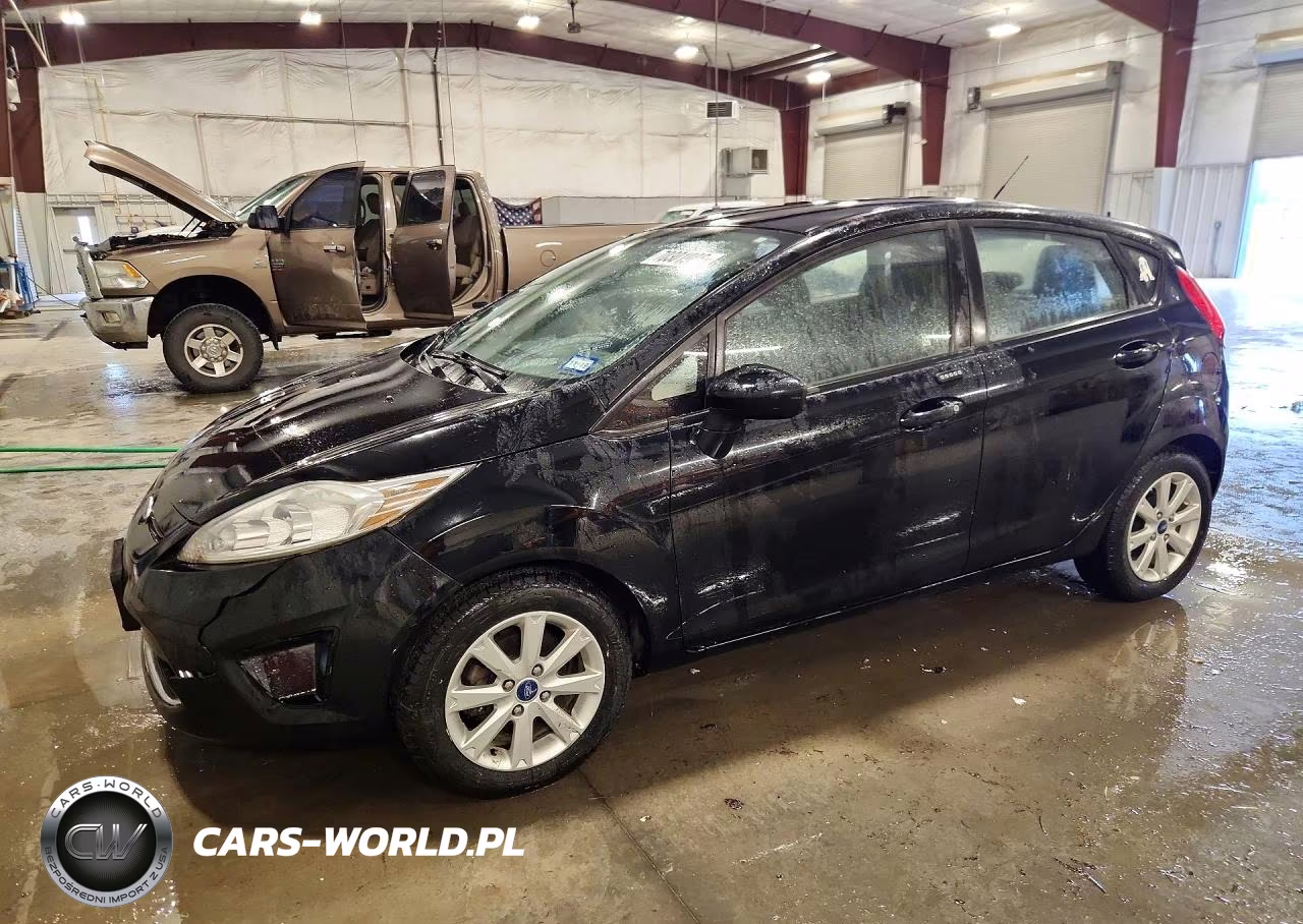 2012 Ford Fiesta Se VIN:3FADP4EJ3CM118184 - 1