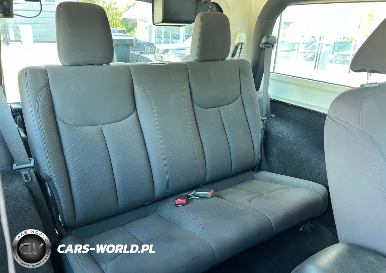 2013 Jeep Wrangler Sport VIN:1C4AJWAGXDL682177 - 6
