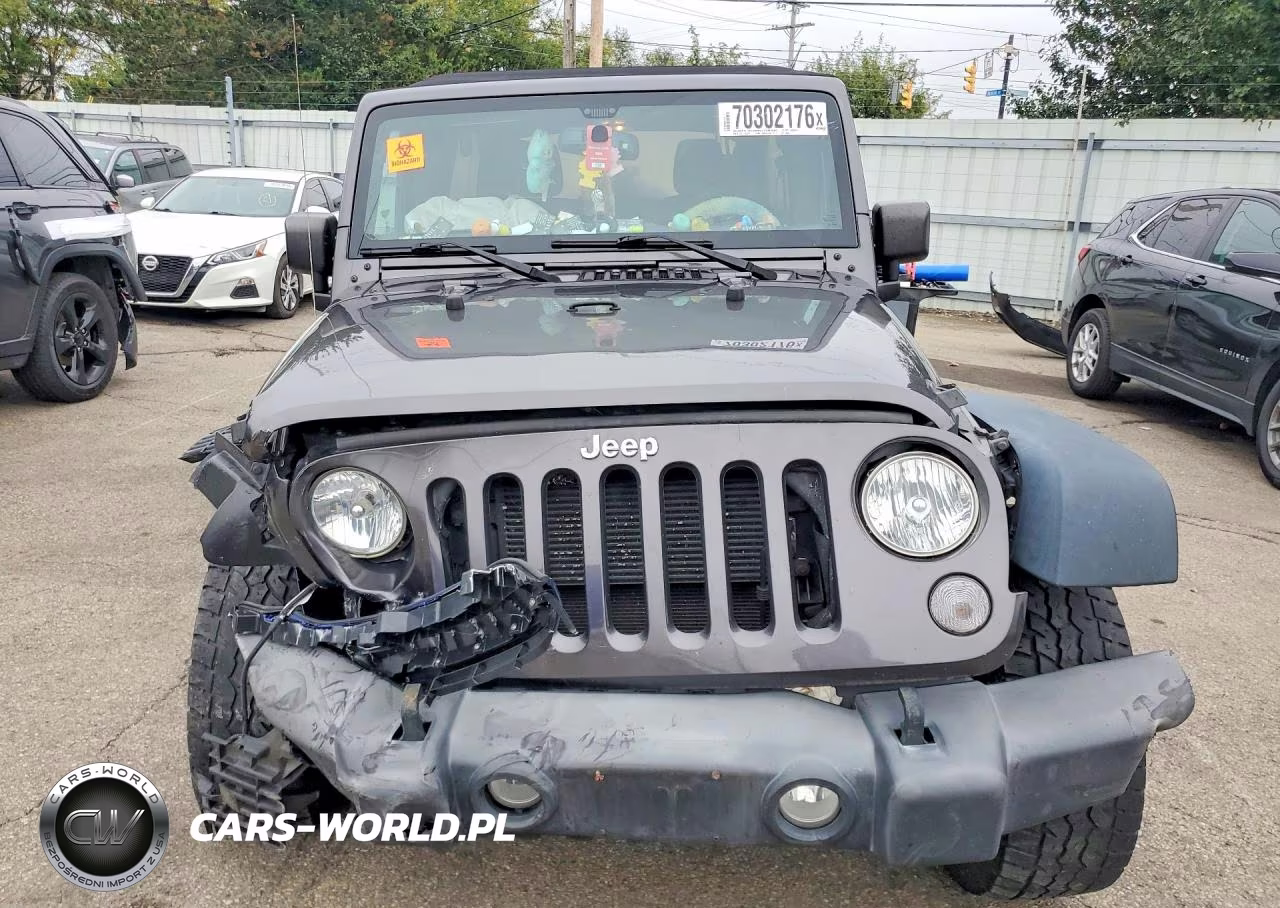2016 Jeep Wrangler Unlimited Sport VIN:1C4BJWDG4GL249345 - 5