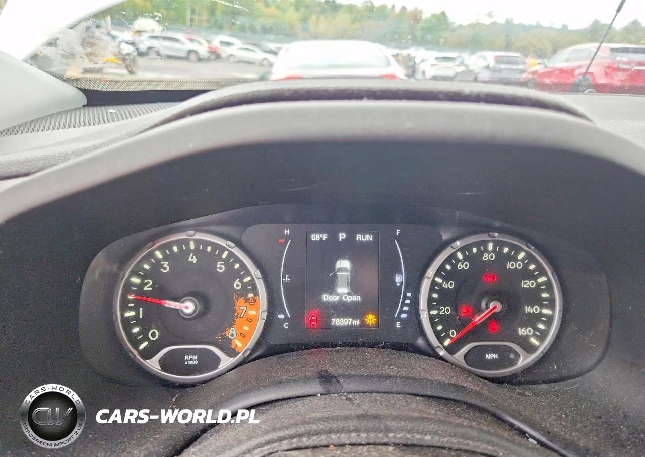 2017 Jeep Renegade Latitude VIN:ZACCJBBB9HPE78492 - 9