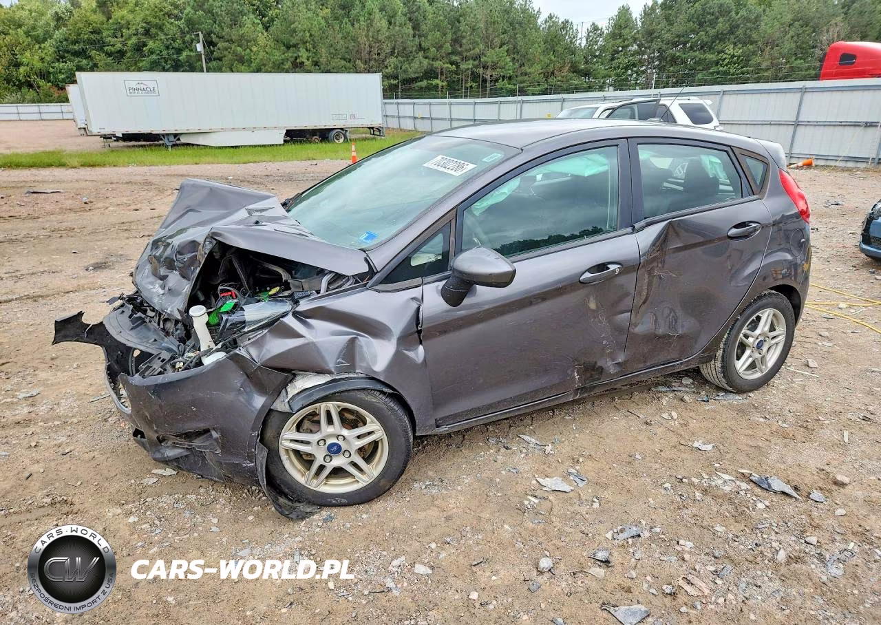 2017 Ford Fiesta Se VIN:3FADP4EJ3HM162984 - 1