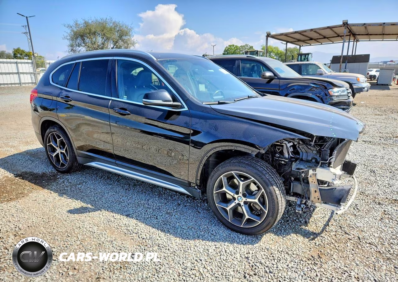 2018 BMW X1 Sdrive28I VIN:WBXHU7C39J5L07017 - 4