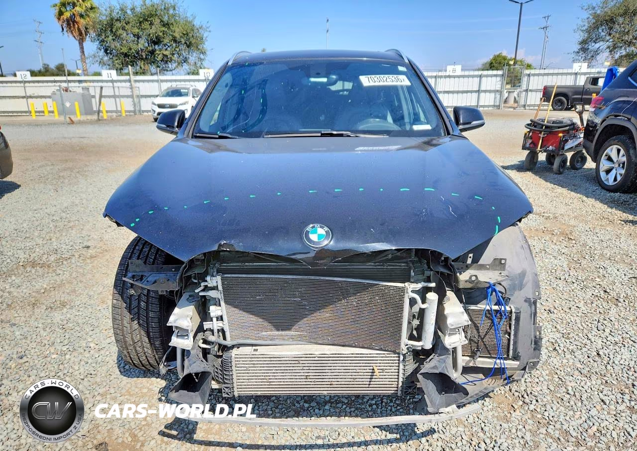 2018 BMW X1 Sdrive28I VIN:WBXHU7C39J5L07017 - 5