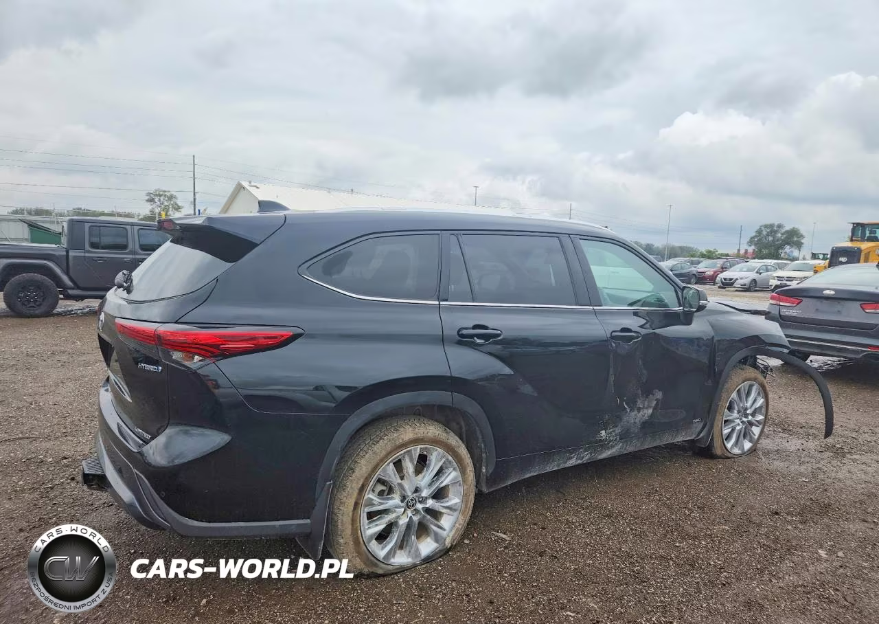 2023 Toyota Highlander Hybrid Limited VIN:5TDXBRCH8PS125124 - 3