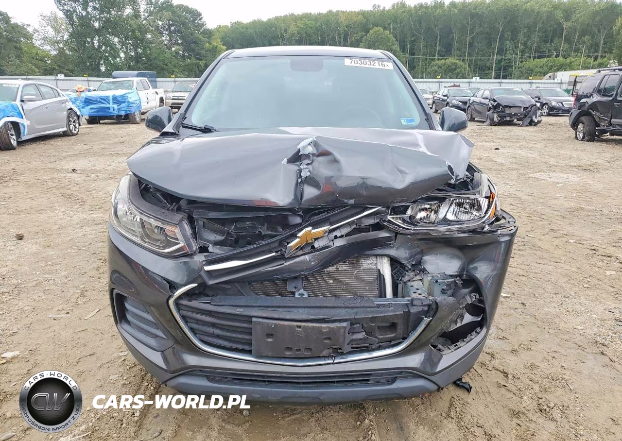 2020 Chevrolet Trax Ls VIN:3GNCJKSB6LL247655 - 5